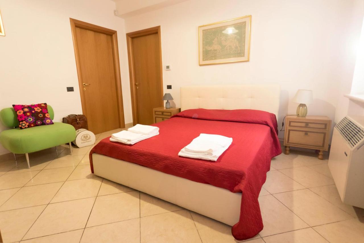 La Casa Di Dada Apartment Avezzano Luaran gambar